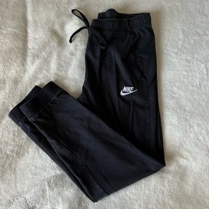 Nike Men’s Black Embroidered Logo Joggers Sweatpants
